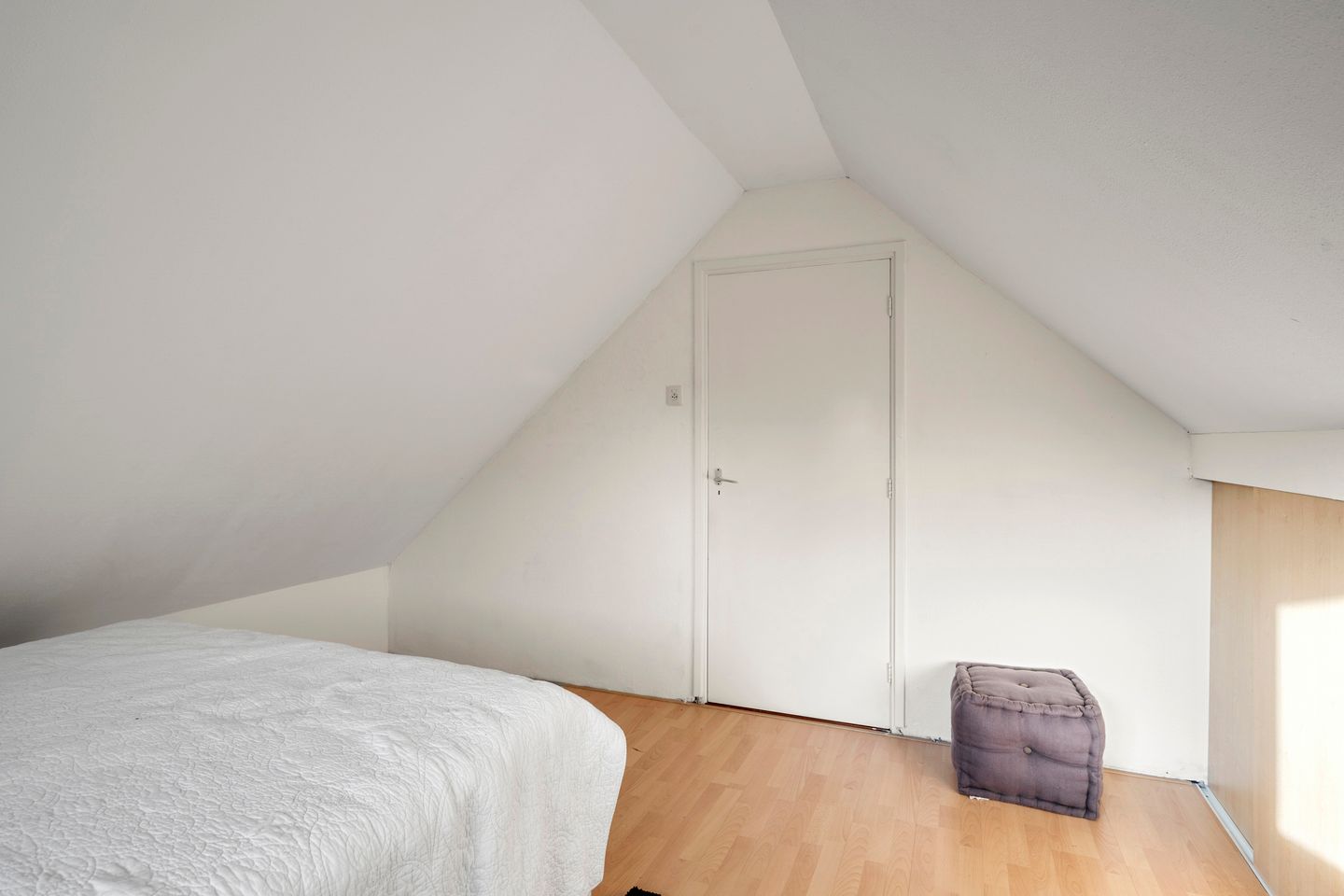 Foto 49 van Weerkruislaan 18-A