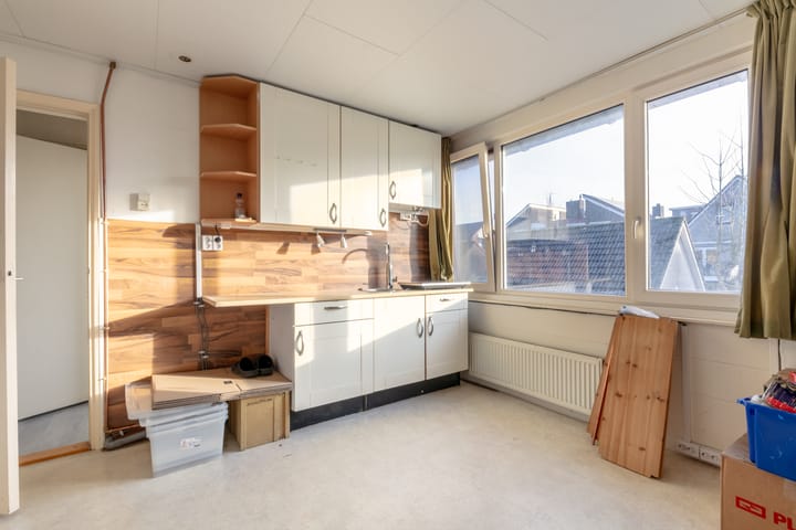 Photo 19 of Doctor Abraham Kuyperstraat 46