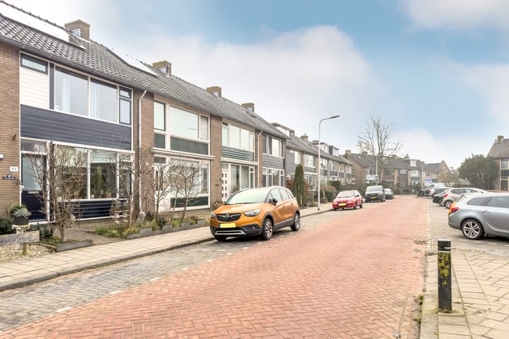 Photo 31 of Doctor Abraham Kuyperstraat 46