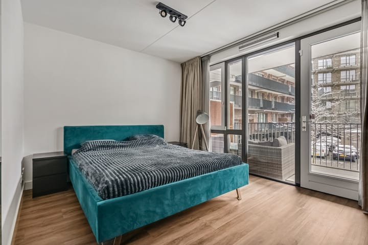 J.G. Sandbrinkstraat 18