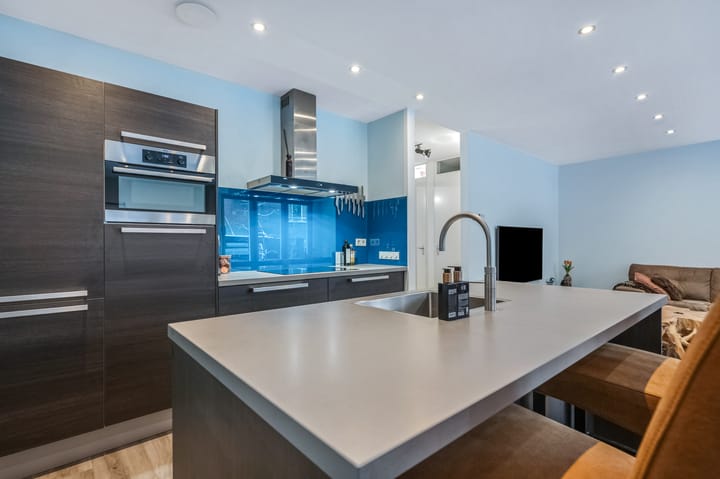 Photo 11 of J.G. Sandbrinkstraat 18