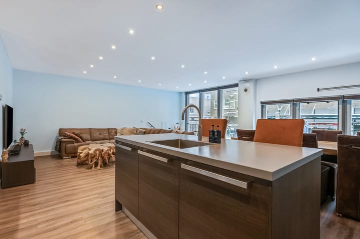 Photo 12 of J.G. Sandbrinkstraat 18