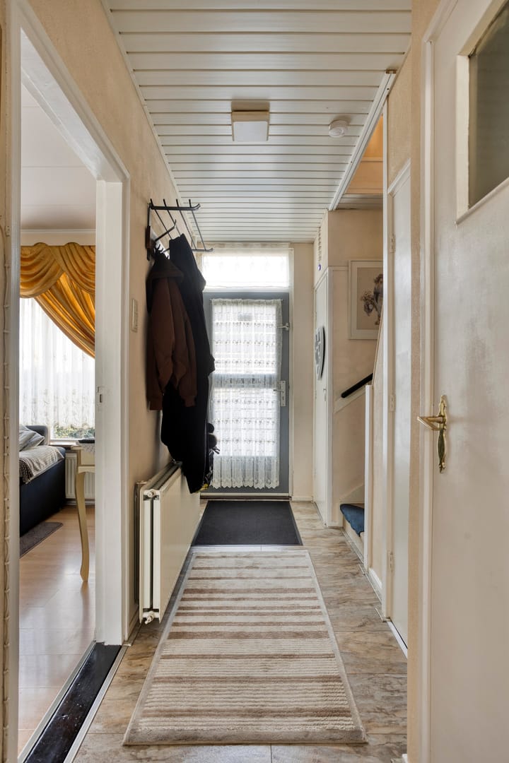 Photo 5 of Veerpolderstraat 154