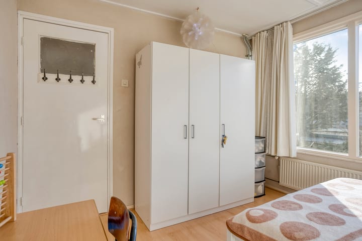 Photo 26 of Veerpolderstraat 154