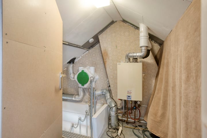 Photo 27 of Veerpolderstraat 154