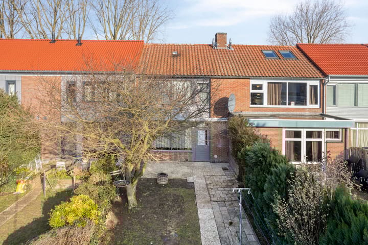 Photo 35 of Veerpolderstraat 154