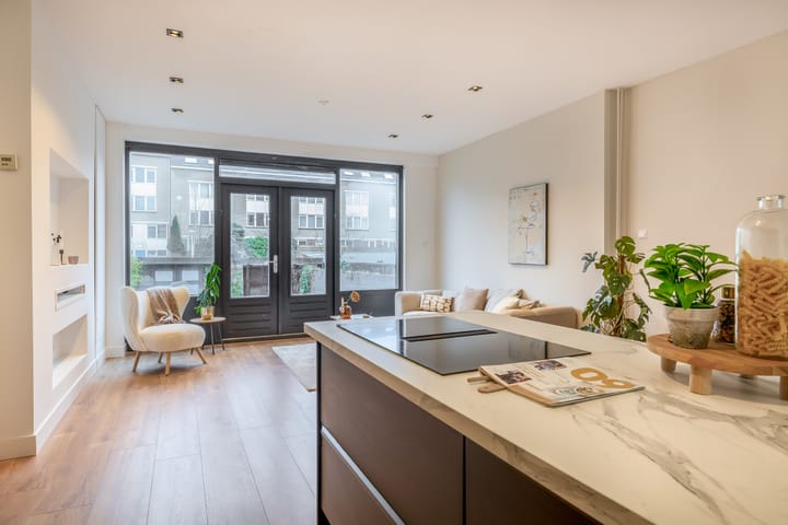 Photo 10 of Burgemeester de Kievietstraat 68