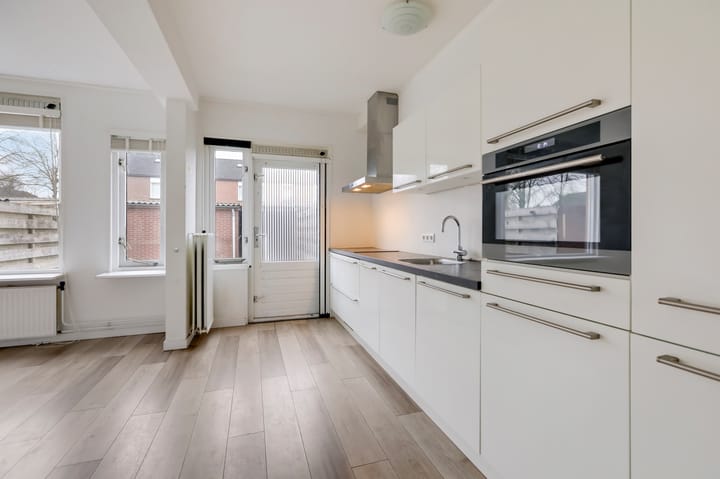 Foto 15 van Paulus Potterstraat 3