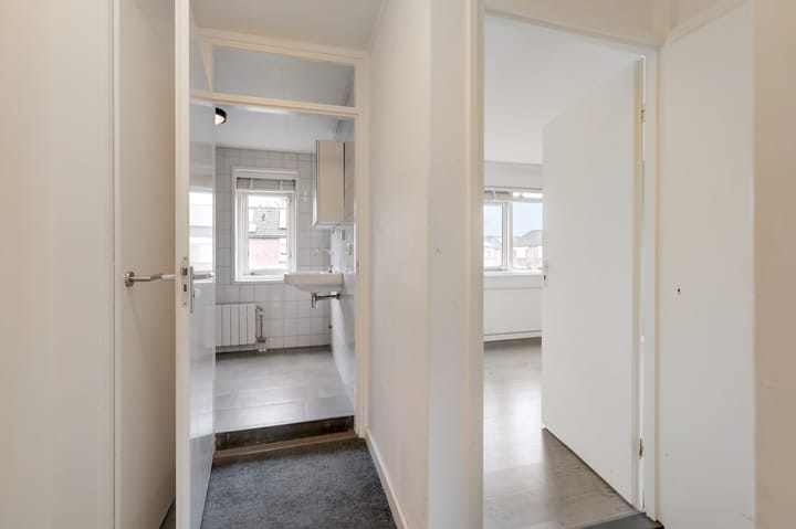 Foto 24 van Paulus Potterstraat 3