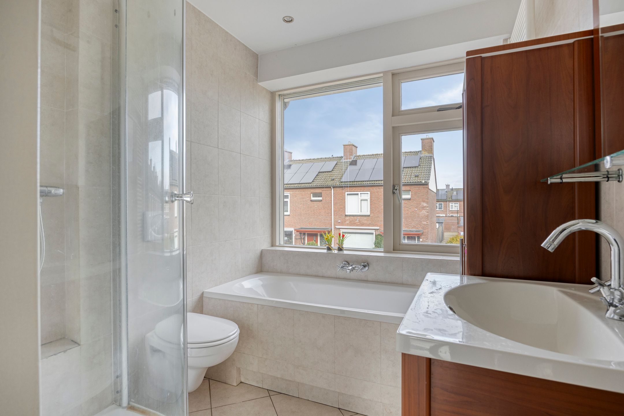 Foto 15 van Abel Tasmanstraat 15