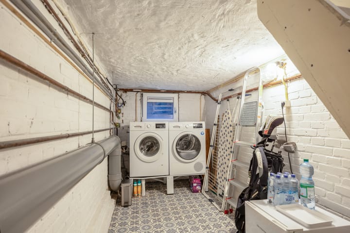 Foto 3 van van Heutszstraat 47