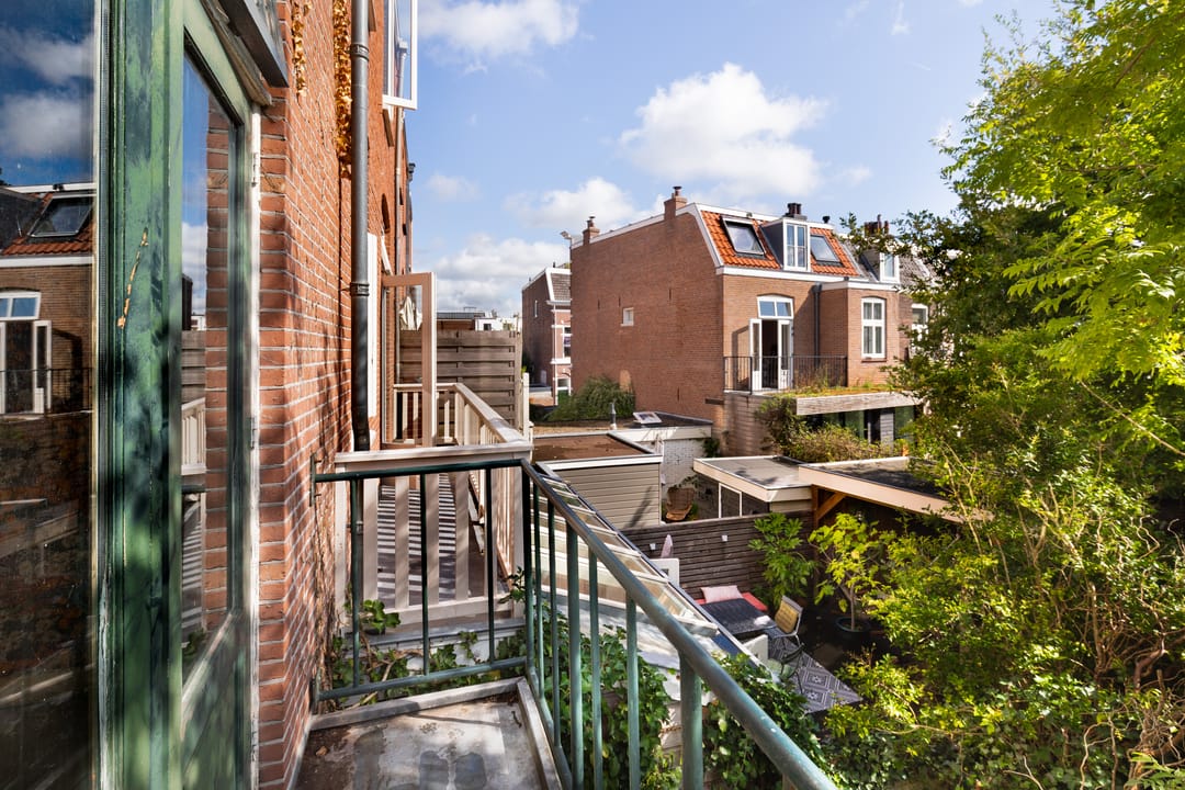 Photo 11 of Bilderdijkstraat 27-RD