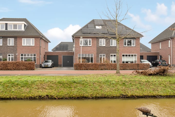 Photo 5 of Moonenlaan 24