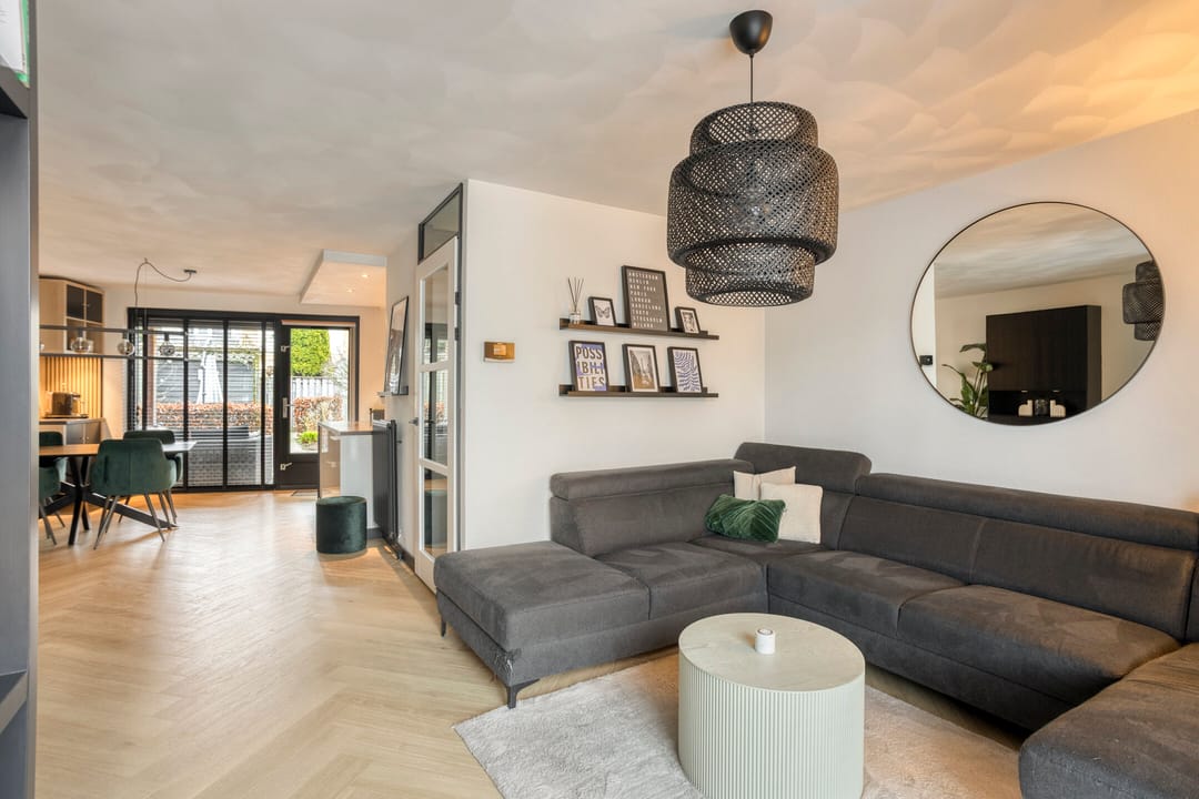 Foto 13 van Albert Camuslaan 4