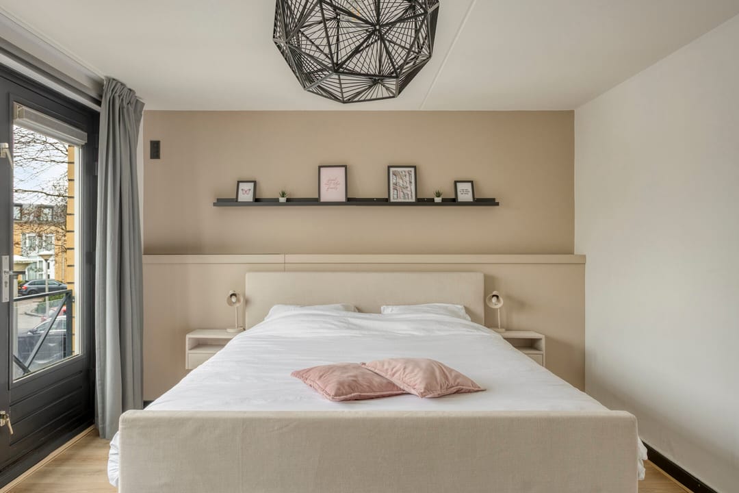 Foto 26 van Albert Camuslaan 4