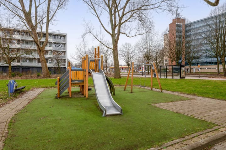 Foto 6 van Holysingel 104