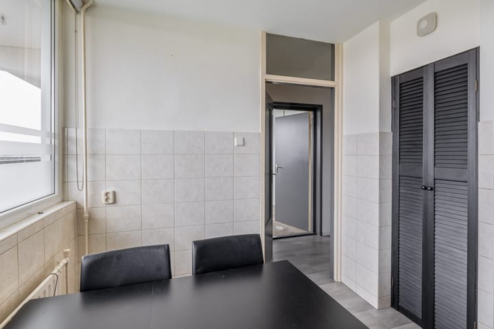 Foto 19 van Holysingel 104