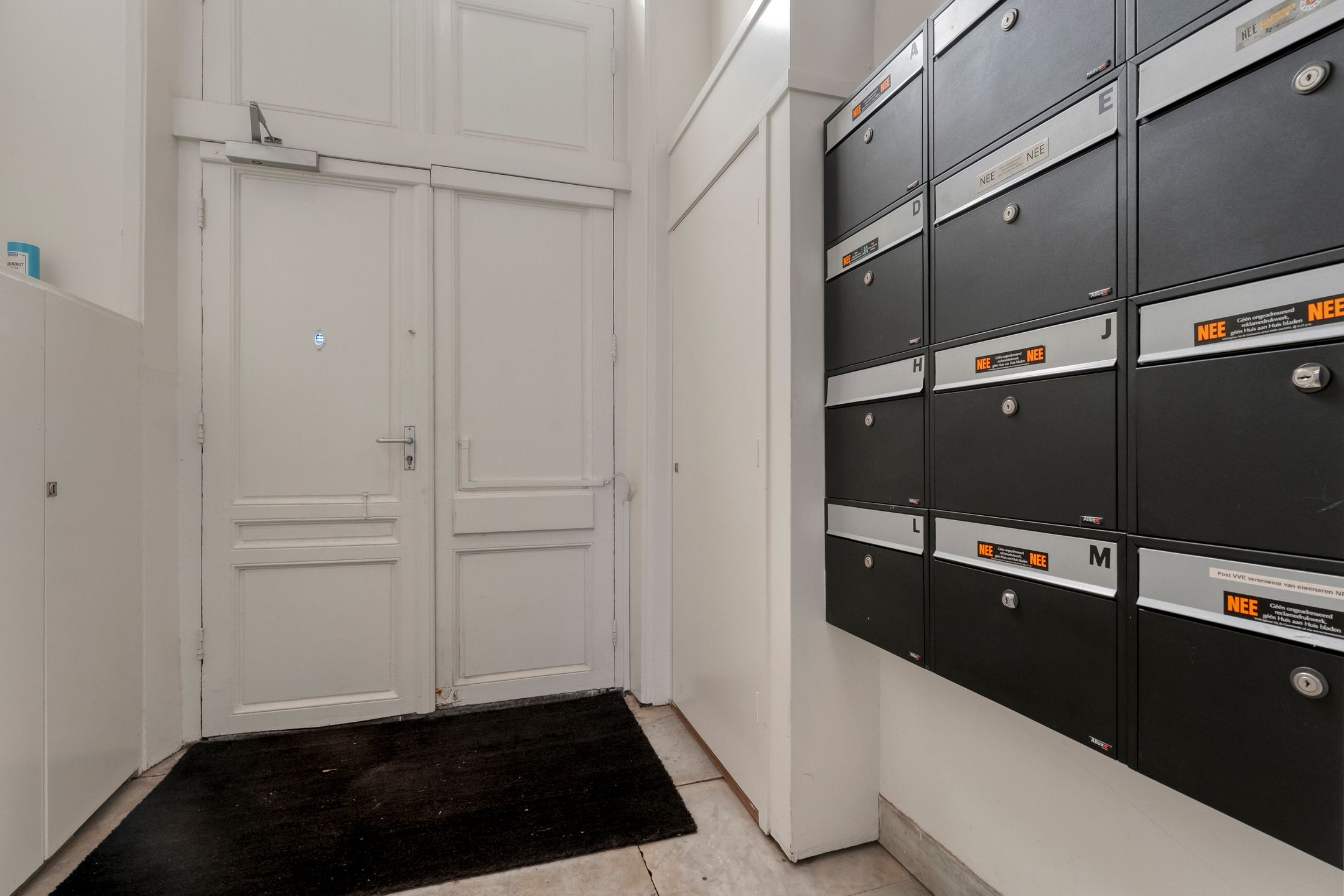 Foto 9 van Blijmarkt 12-C