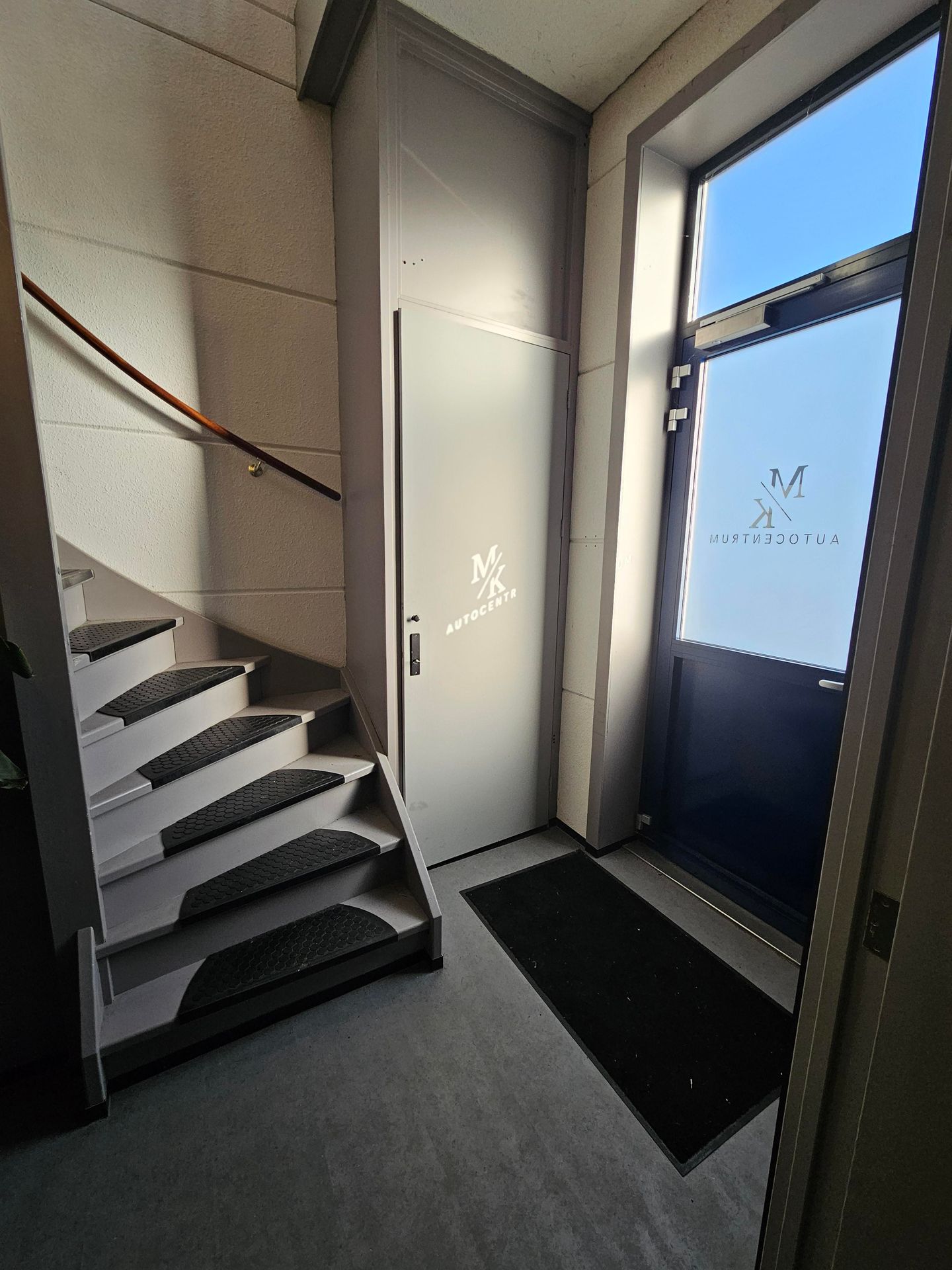 View photo 2 of Koppelingsweg 7-d