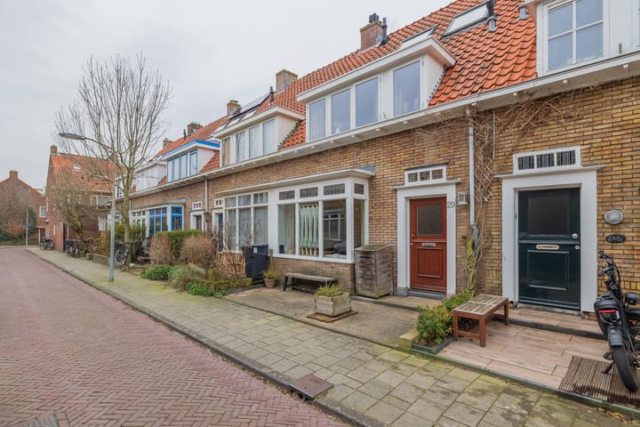Photo 38 of Van Kinsbergenstraat 29