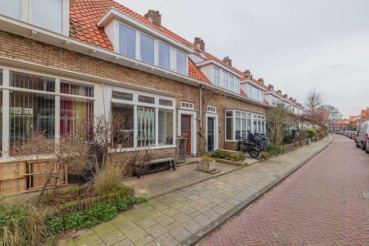 Photo 39 of Van Kinsbergenstraat 29