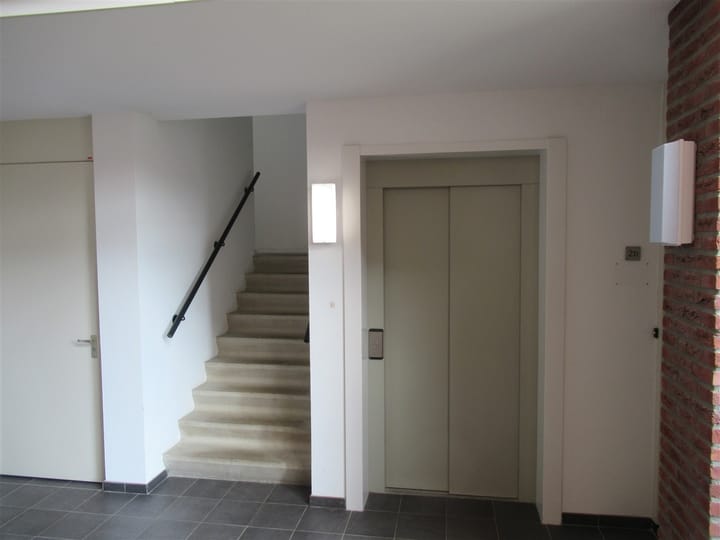 Foto 3 van Carmelietenstraat-oost 8-K