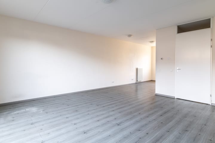 Foto 10 van Johannes Vermeerstraat 13