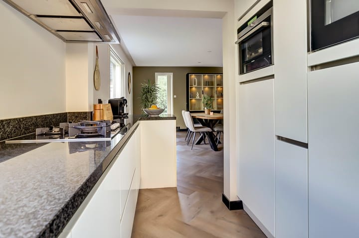 Foto 12 van Annie Romeinstraat 8