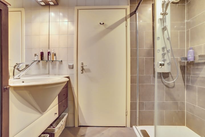 Foto 15 van Annie Romeinstraat 8