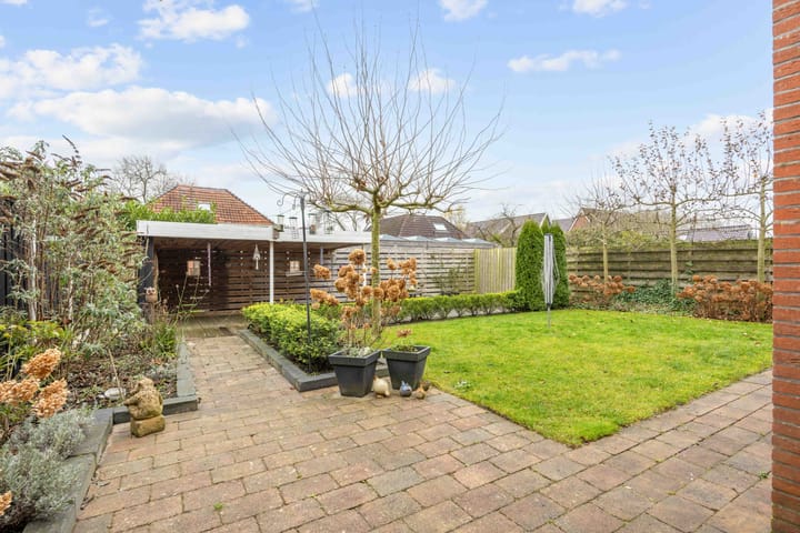 Foto 44 van Reint Dijkemastraat 22