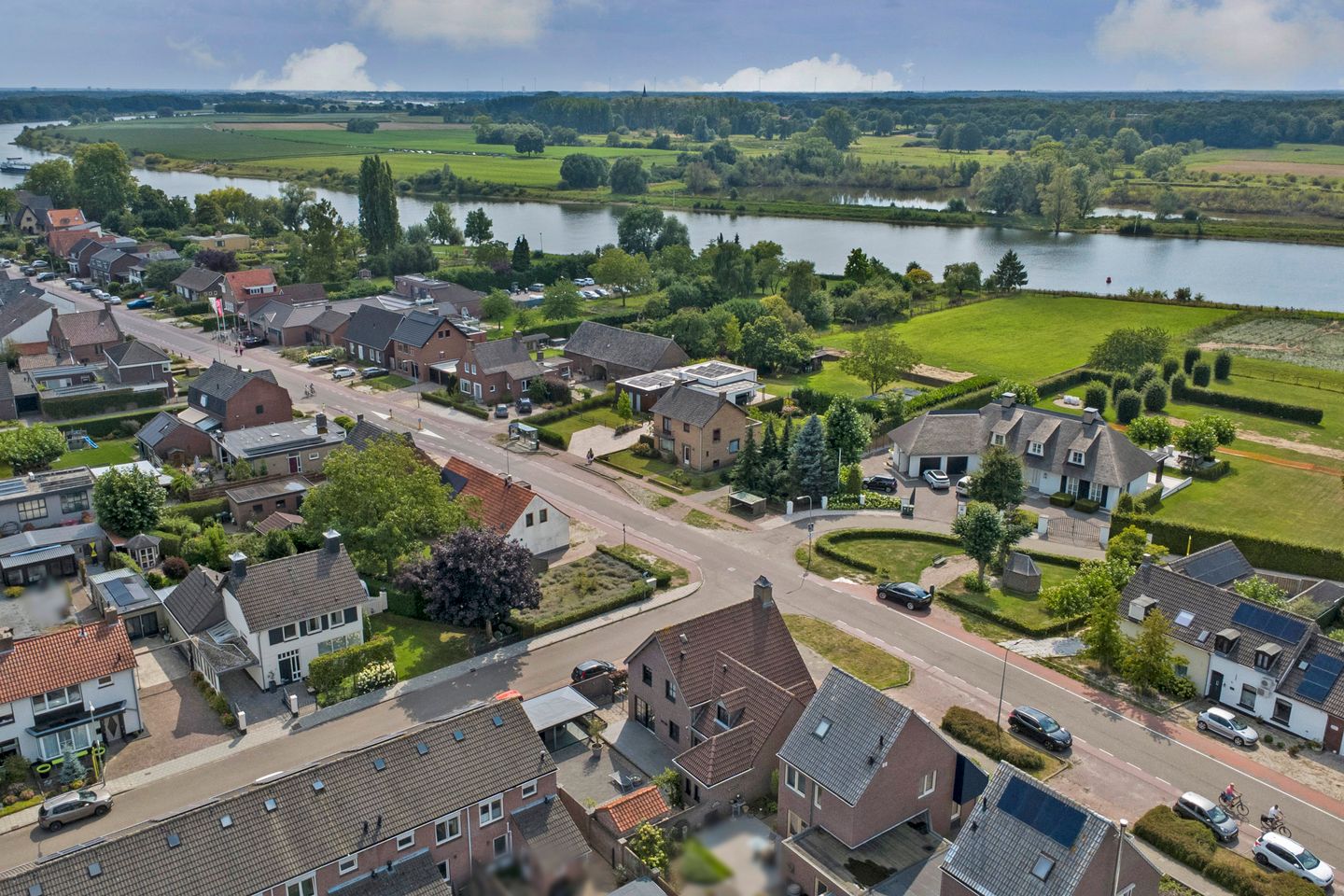 Foto 44 van Maasstraat 68