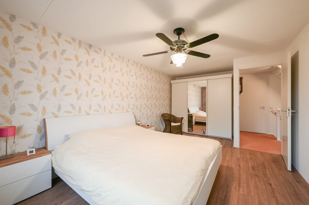 Foto 32 van Hanso Idzerdapad 19