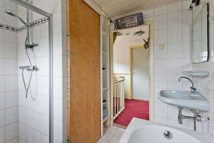 Photo 32 of Johannahoeveweg 14