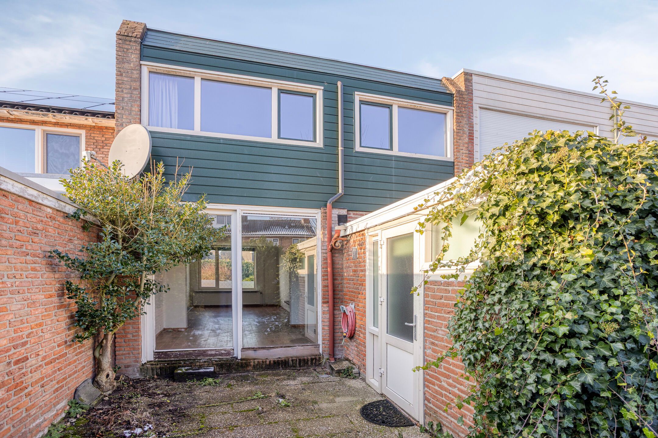 Photo 21 of Roombeekstraat 46