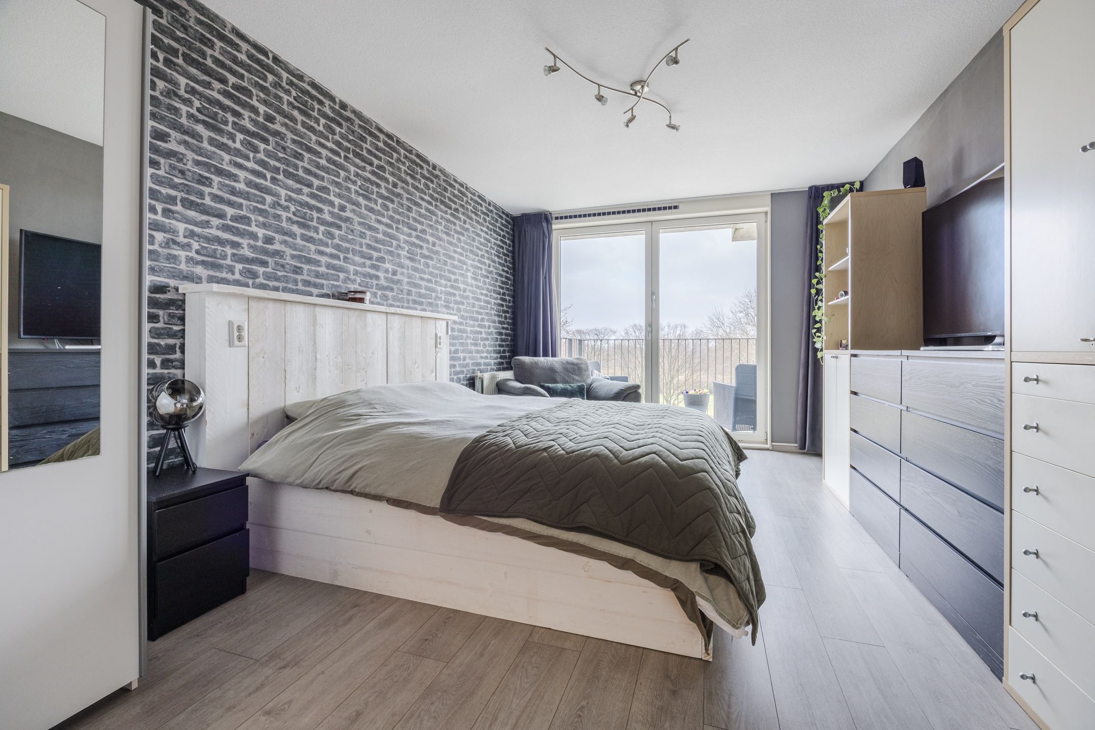 Foto 27 van Johan de Wittstraat 161