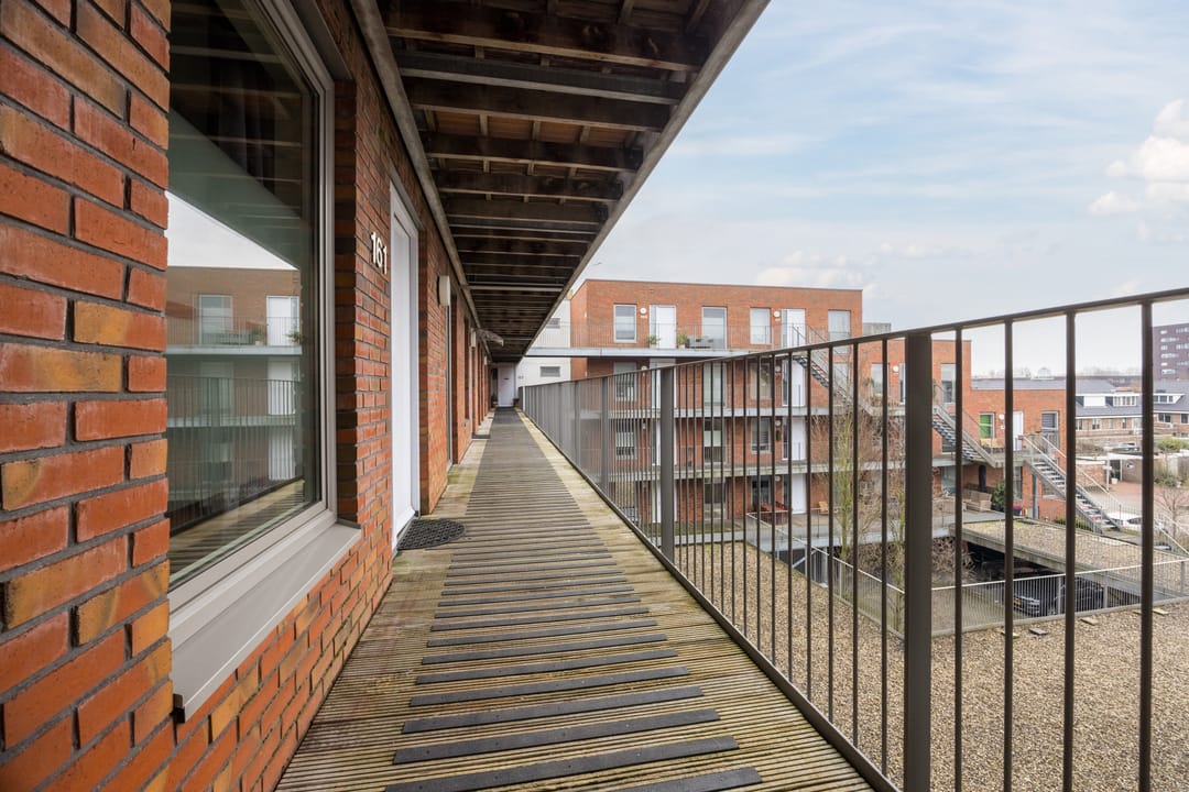 Foto 38 van Johan de Wittstraat 161