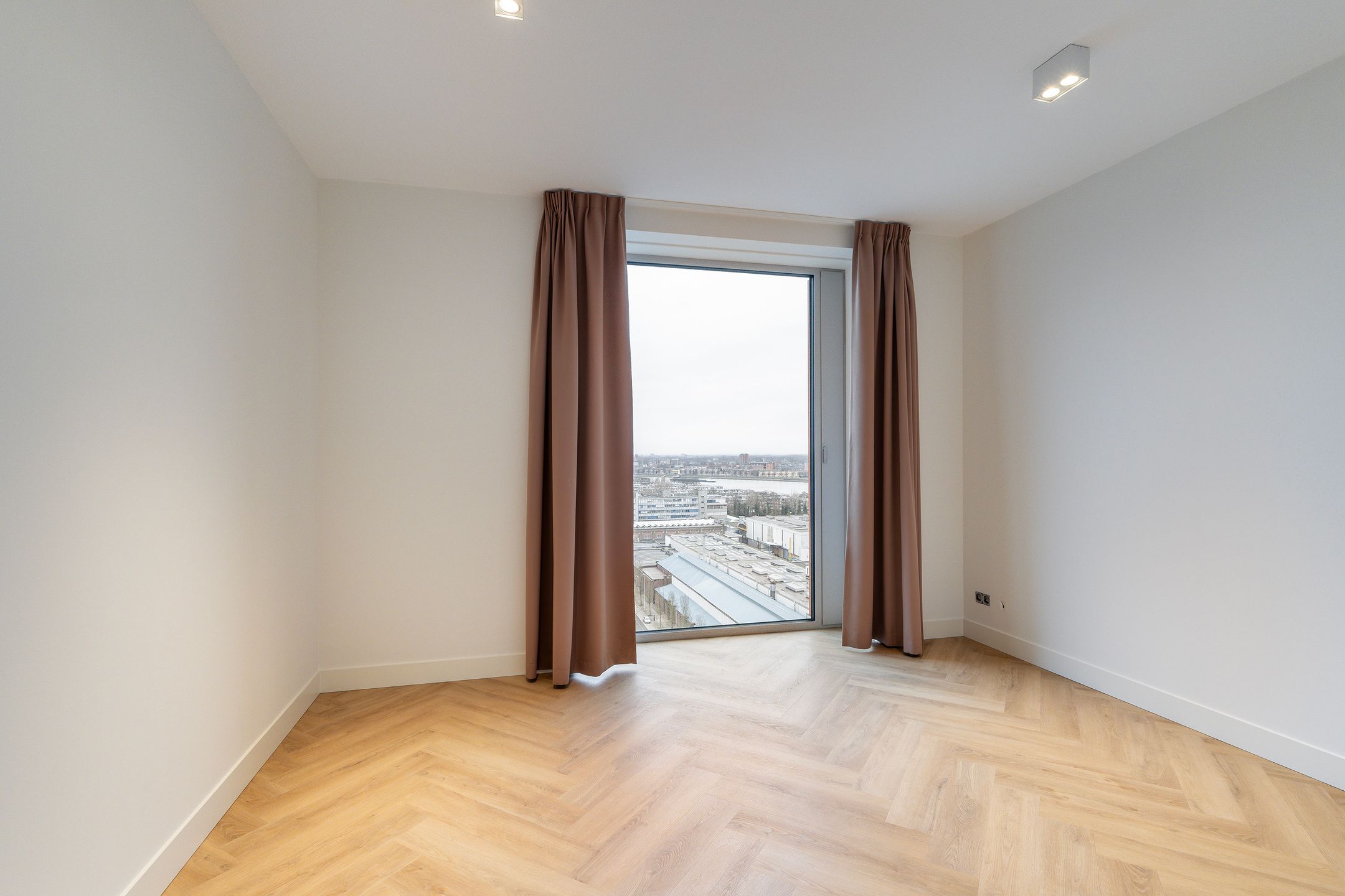 Foto 12 van Piekstraat 289