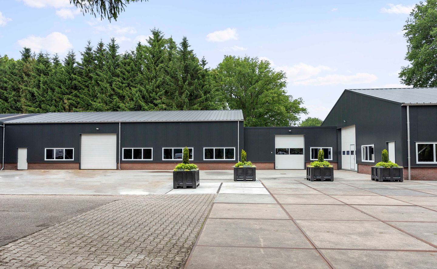 View photo 4 of Arnhemseweg 449