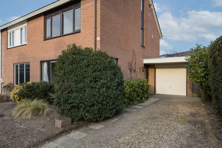 Photo 2 of Cortenoeverseweg 21