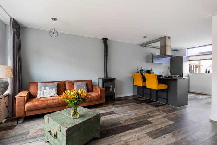 Photo 10 of Oosterstraat 13-A