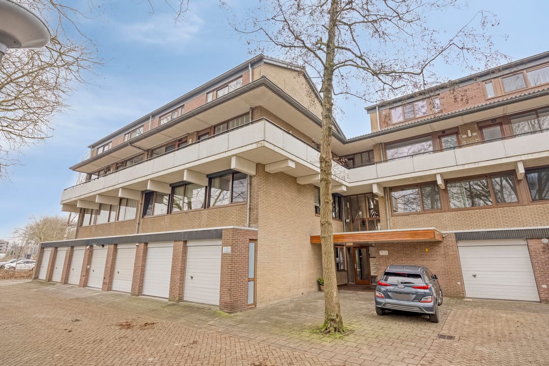 Photo 37 of Catsveld 14