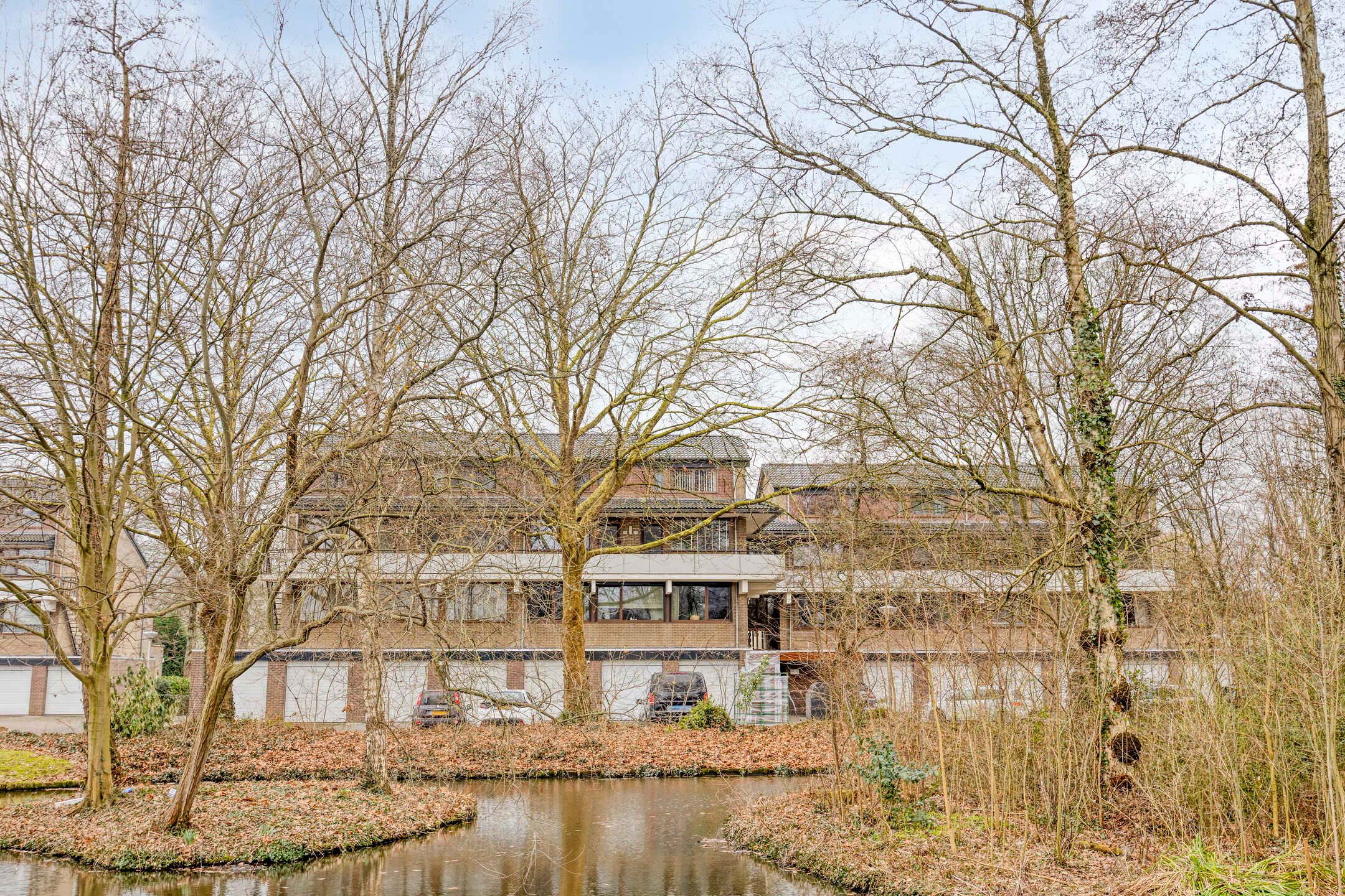 Photo 39 of Catsveld 14