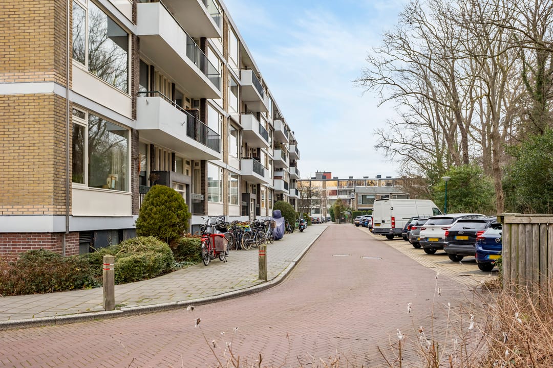 Foto 32 van Lelielaan 15