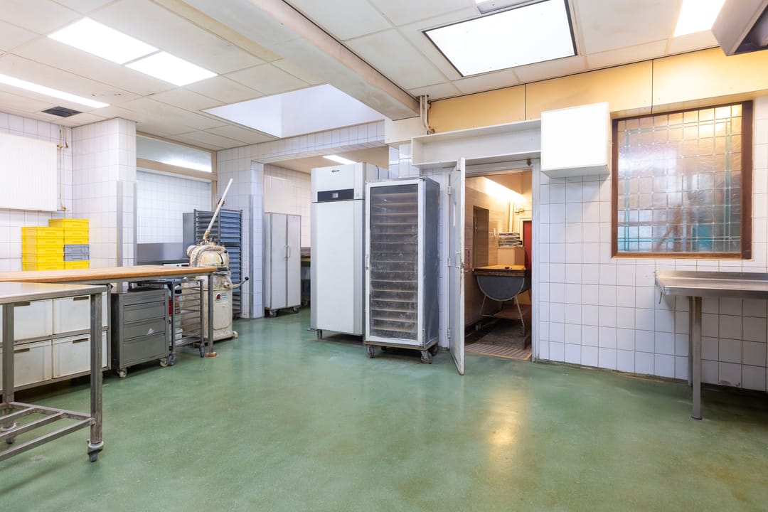 Photo 11 of Ruiterstraat 37