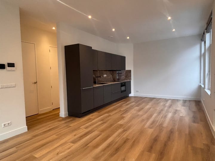Foto 4 van Van Woustraat 151-2