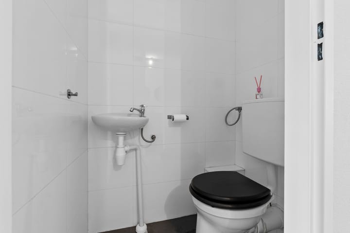 Photo 25 of Breedstraat 142