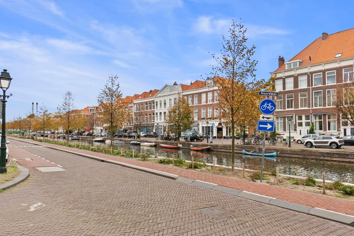 Photo 26 of Breedstraat 142