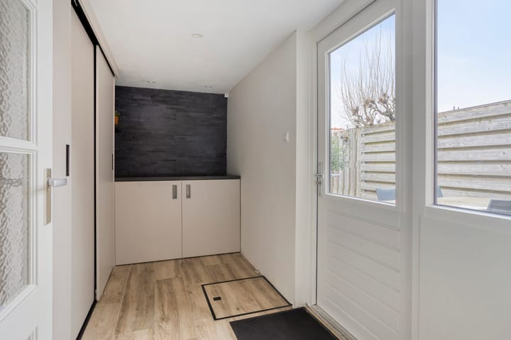 Photo 15 of Valkenier 16