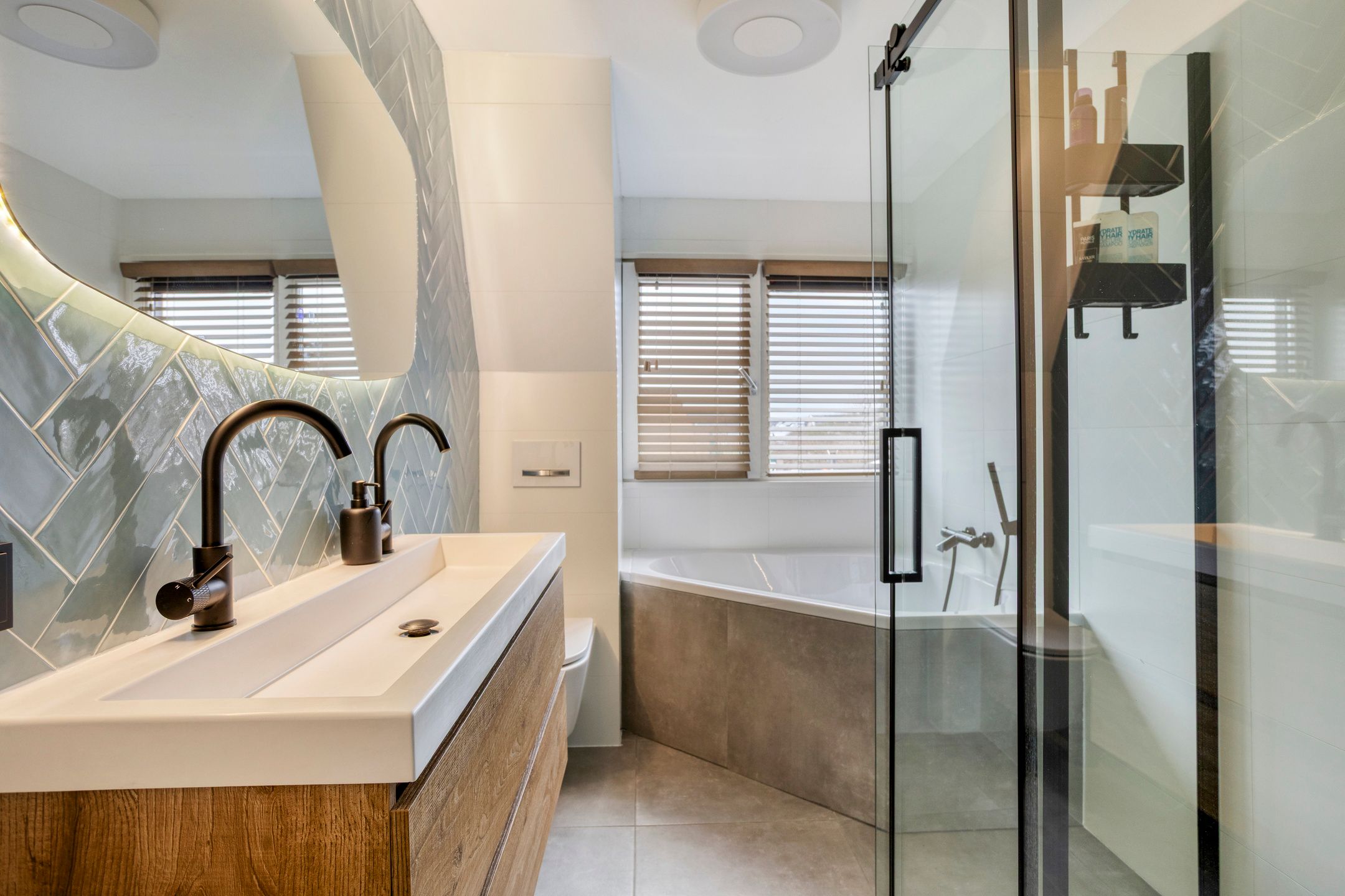 Foto 24 van Valkenier 16