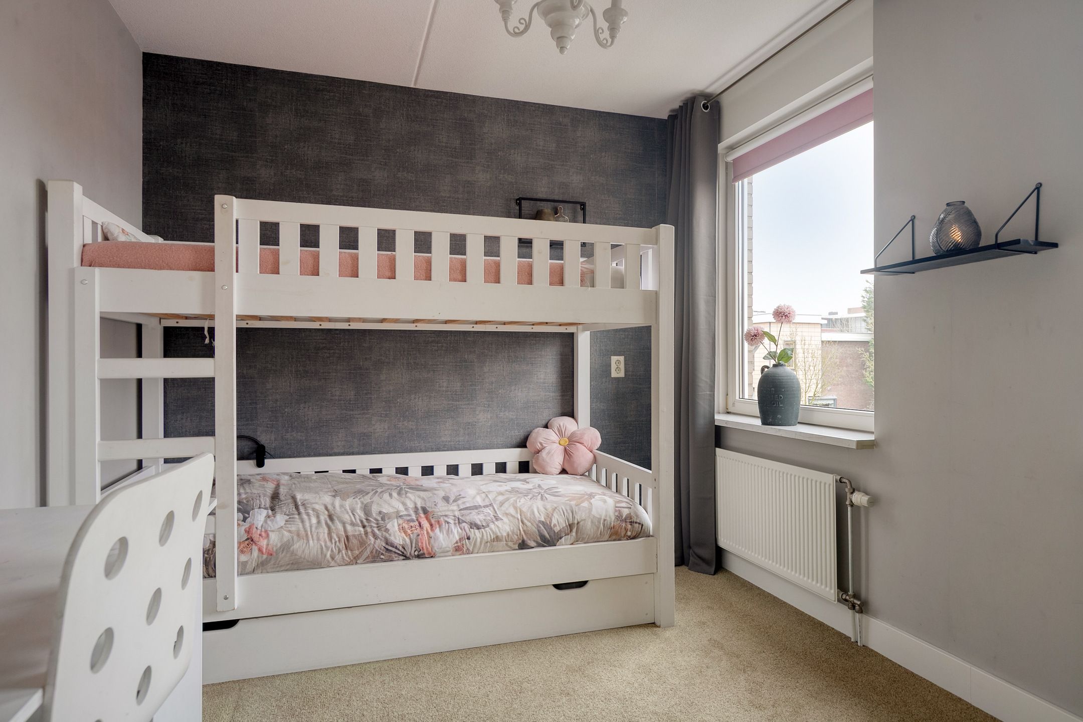 Photo 21 of Hortensiastraat 78